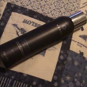 Monat the Champ Conditioning Dry Shampoo